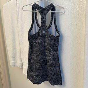 Black and White Lululemon Tank